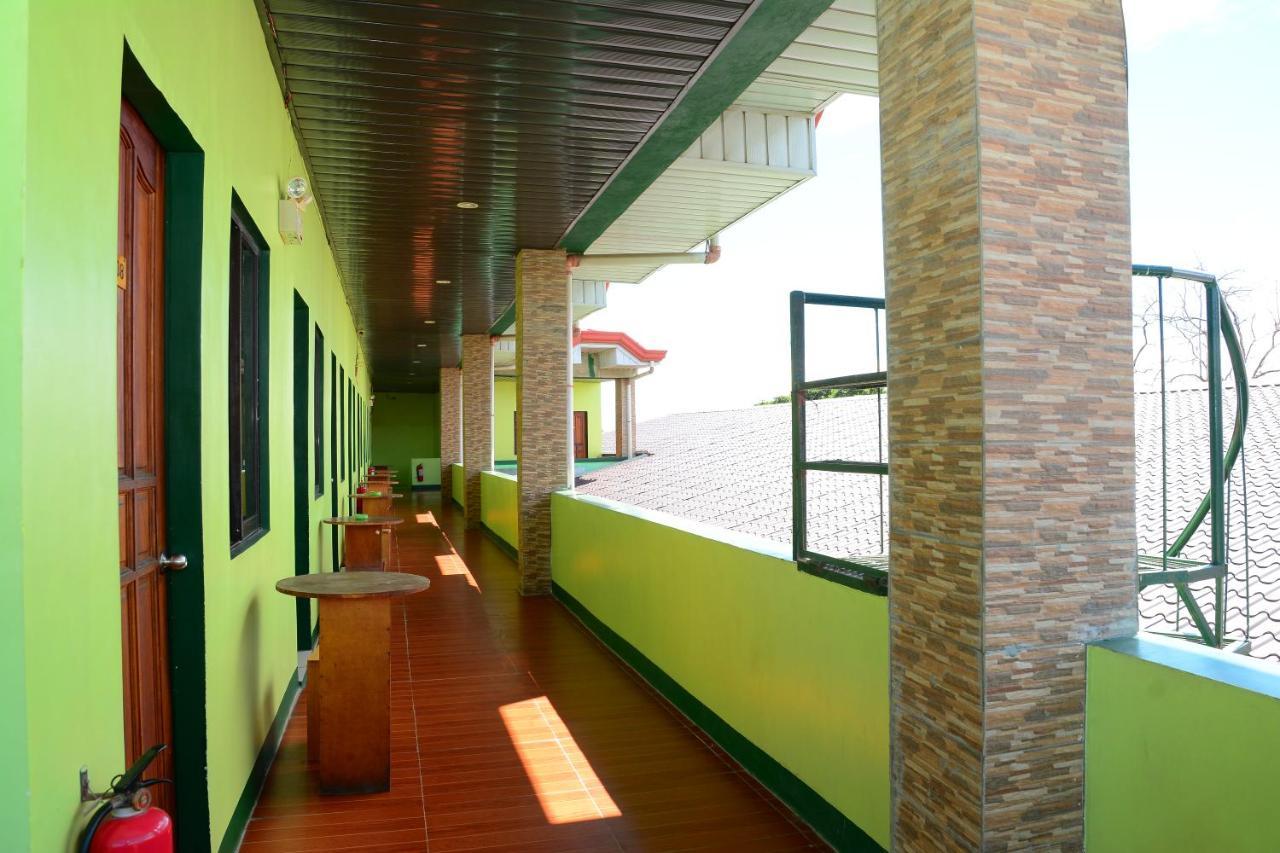 Aosmec Square Hotel Lapu-Lapu City Exterior photo
